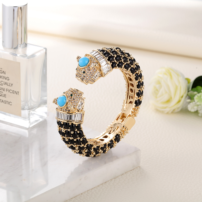 Браслеты с животными Sally's P – обзор и цена Paradise Jewelry & Watches Llc