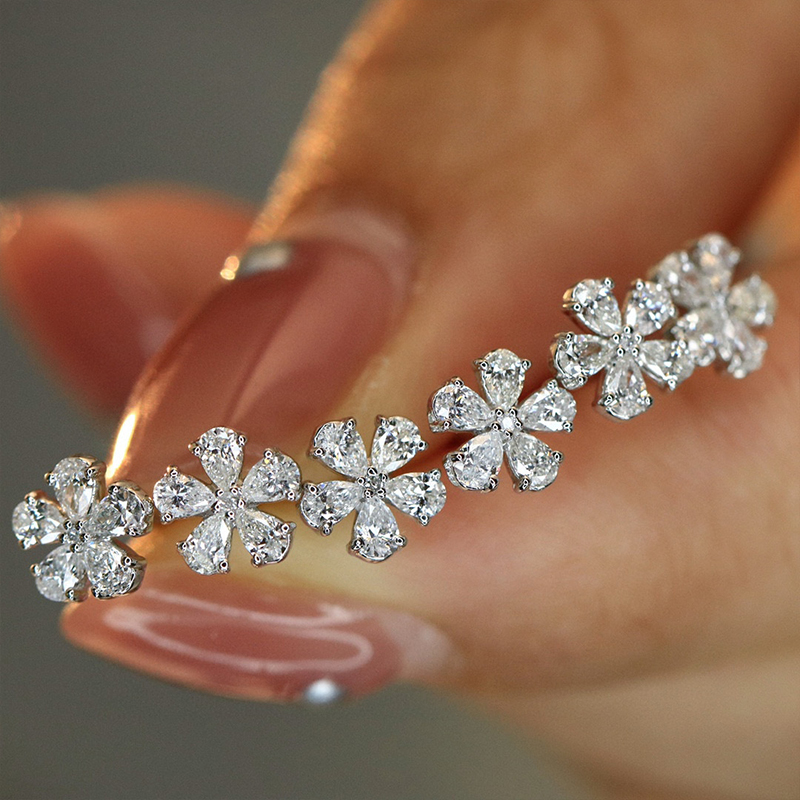 Ювелирные изделия Aazuo: серьг – обзор и цена Diamond Stud Earrings